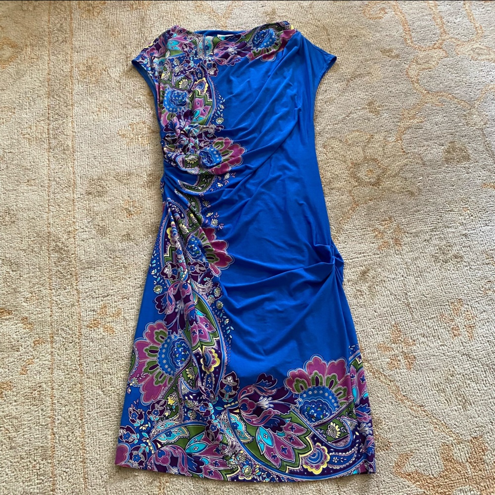 donna morgan short sleeve blue paisley midi dress